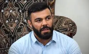 امیرعلی اکبری: «ازدواج مثل مرگ است!»+فیلم