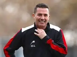 اوسمار: جذب دو بازیکن در دستور کار است؛ حضور سیدجلال به تصمیم باشگاه وابسته است.+فیلم اوسمار: جذب دو بازیکن در دستور کار است؛ حضور سیدجلال به تصمیم باشگاه وابسته است.+فیلم