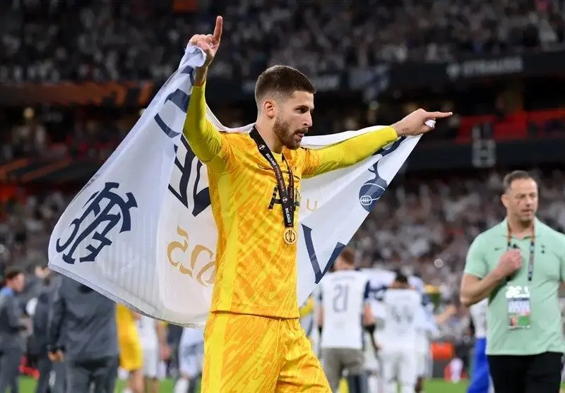 اینتر خرید دروازه‌بان تاتنهام را در دستور کار قرار داد