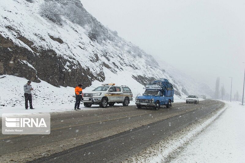 بارش برف در شوئیل اشکورات به ۷۰ سانتی‌متر رسید |فیلم