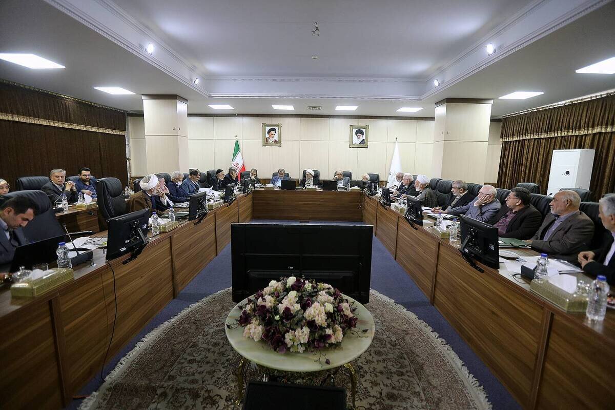 بررسی لایحه «احکام مورد نیاز قوانین بودجه سنواتی» در هیئت عالی نظارت بررسی لایحه «احکام مورد نیاز قوانین بودجه سنواتی» در هیئت عالی نظارت