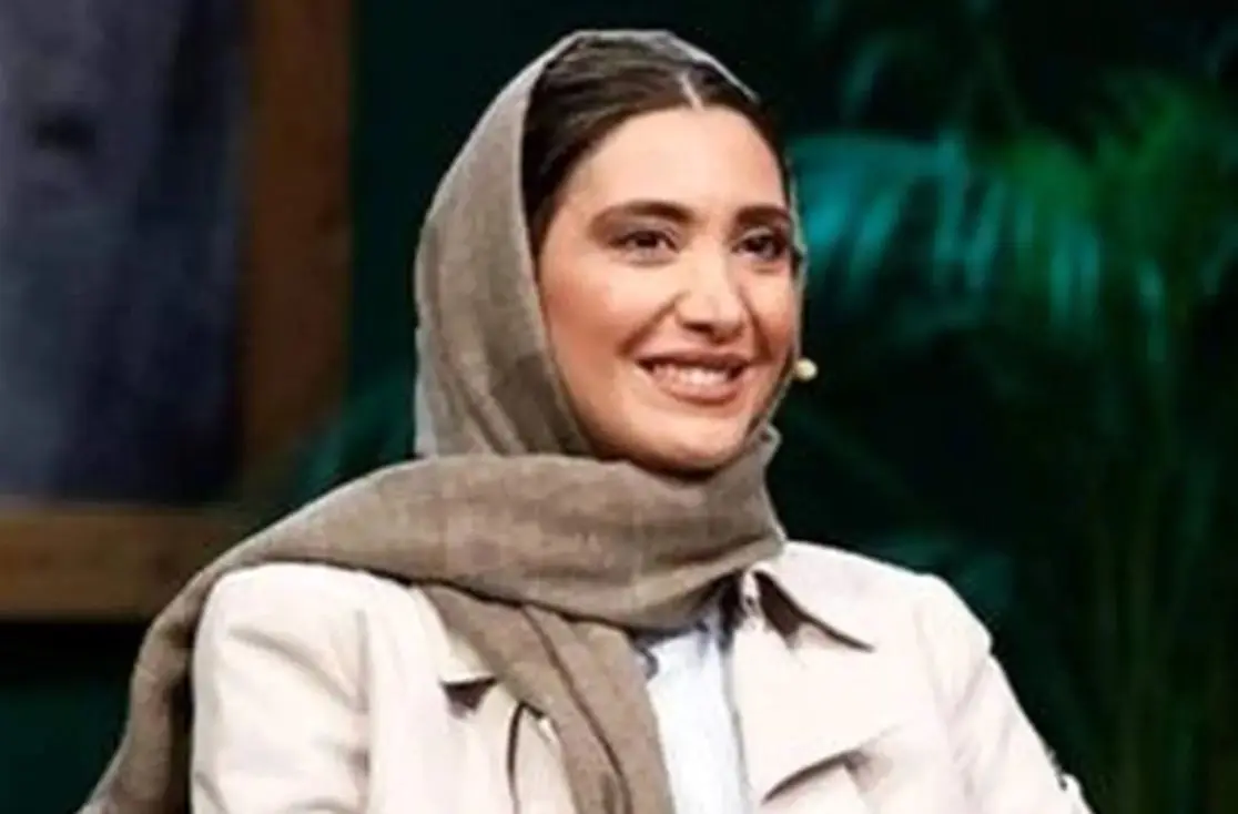 حس و حال کودکانه نیکی مظفری در برف حس و حال کودکانه نیکی مظفری در برف