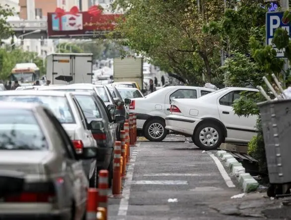 خیابانِ فروشی؛ تجارت سیاه جای پارک زیر پوست تهران