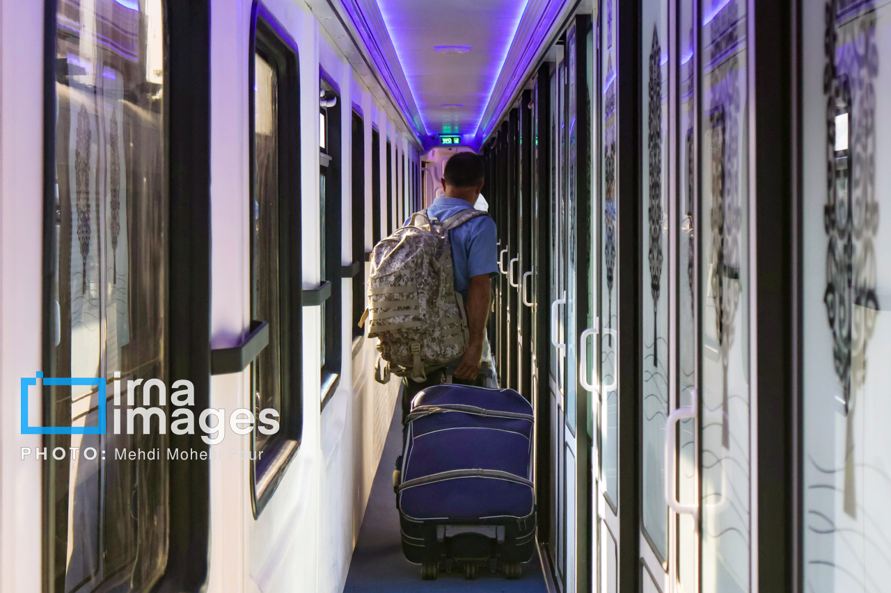 راه آهن: به هیچ کدام از مسافران قطار میانه – تهران آسیبی وارد نشده است
