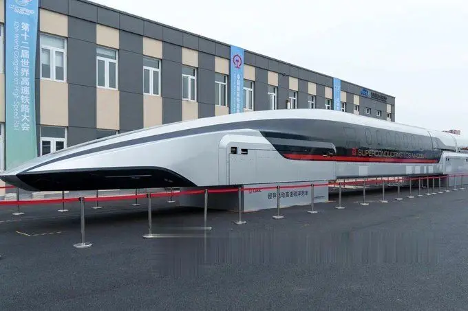رونمایی چین از سریع‌ترین قطار دنیا