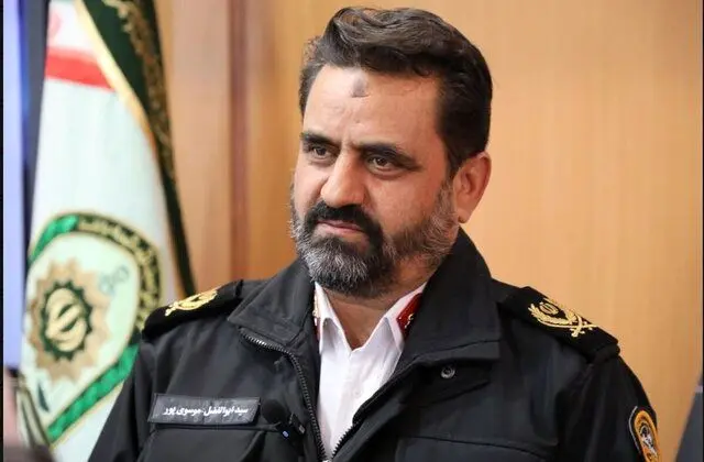 سختگیری پلیس در روزهای آلوده تهران سختگیری پلیس در روزهای آلوده تهران