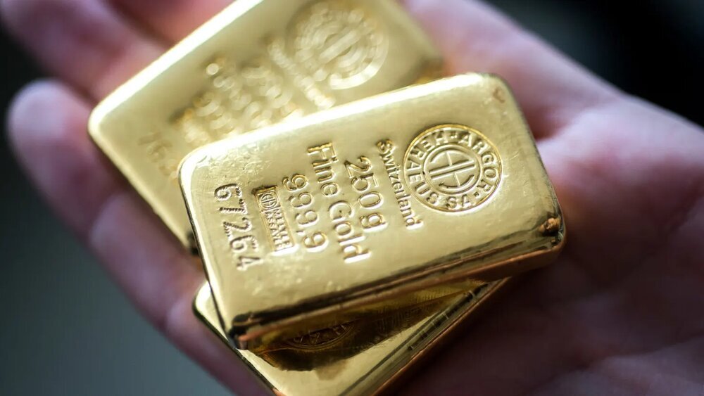 شدت ریزش قیمت طلا تند شد/ قیمت جدید طلای جهانی امروز ۲۸ آذرماه