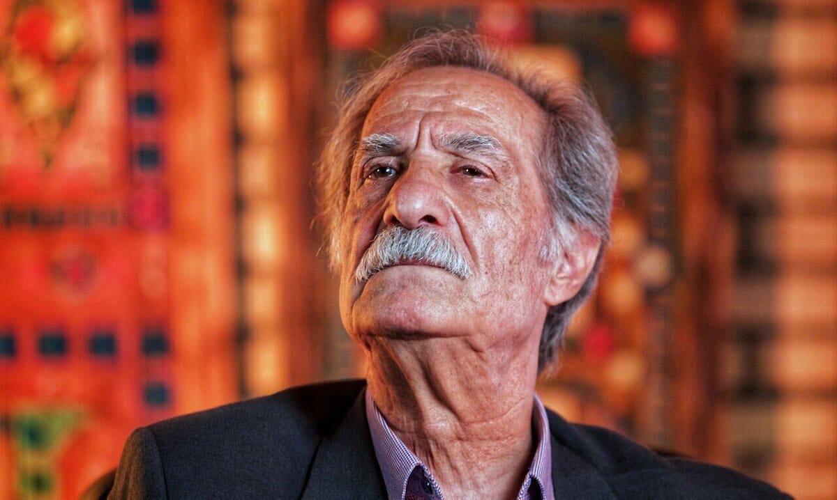 شوخی و تیکه سیاوش طهمورث به ازدواج امیرحسین قیاسی+فیلم شوخی و تیکه سیاوش طهمورث به ازدواج امیرحسین قیاسی+فیلم