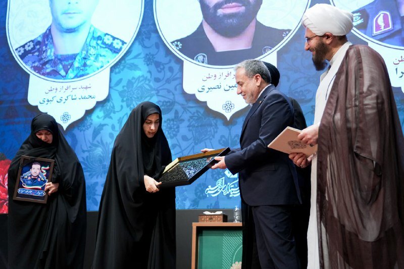 عراقچی: تداوم و تقویت قدرت و اقتدار ملی ضروری است عراقچی: تداوم و تقویت قدرت و اقتدار ملی ضروری است