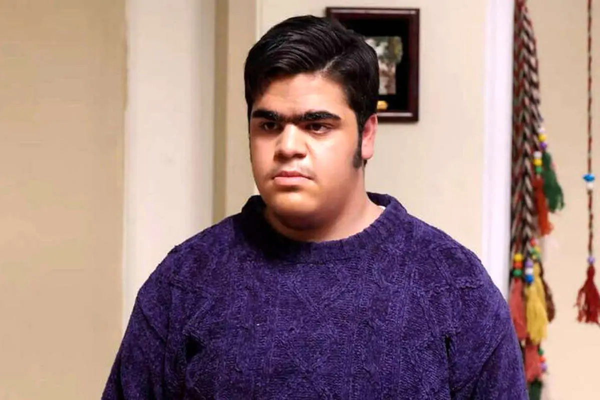 غافلگیری بهروزِ «پایتخت»؛ ابوالفضل رجبی با لباس سربازی روی صحنه تئاتر+عکس غافلگیری بهروزِ «پایتخت»؛ ابوالفضل رجبی با لباس سربازی روی صحنه تئاتر+عکس