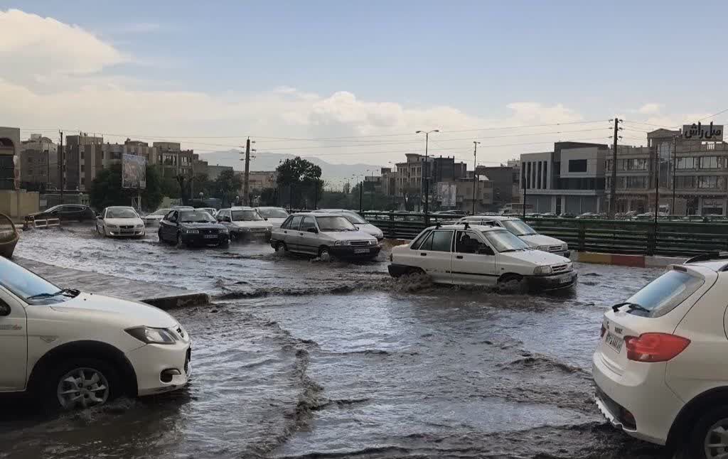 هشدار سطح نارنجی هواشناسی درباره سیلابی شدن مسیل‌ها و طغیان رودخانه‌ها