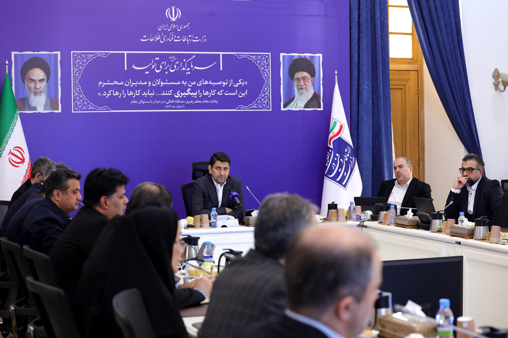 وزیر ارتباطات: شبکه ملی اطلاعات به ارتقای حکمرانی فضای مجازی کمک می کند