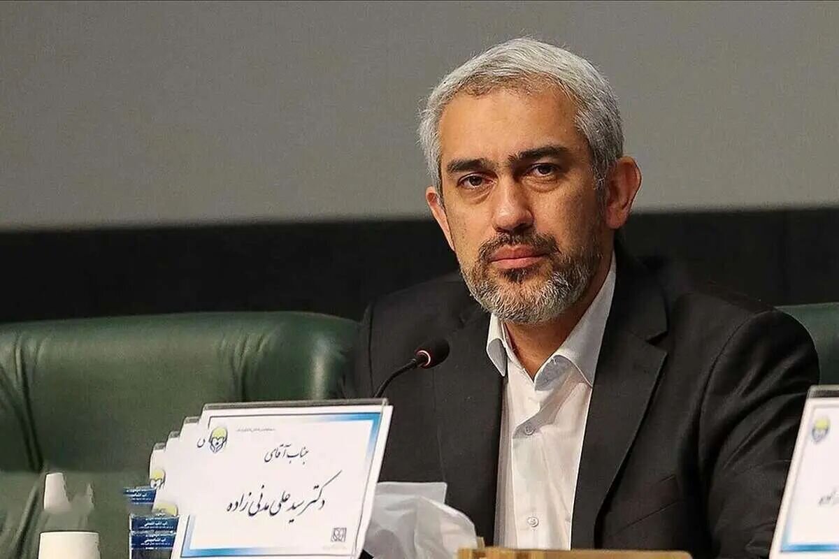 مدنیزاده: دریافت تسهیلات خرد از بانکها تنها با سه کلیک مدنیزاده: دریافت تسهیلات خرد از بانکها تنها با سه کلیک