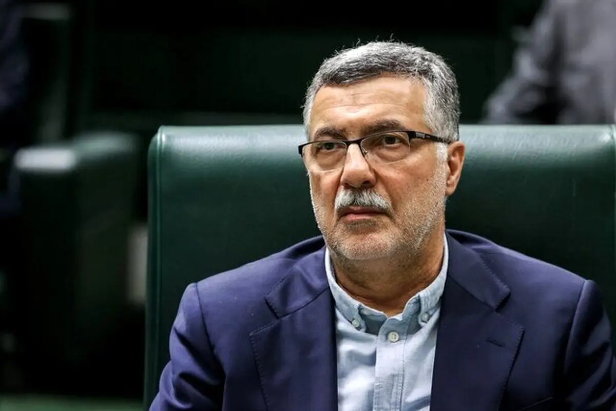 وزیر بهداشت: فعلاً برنامه‌ای برای حذف ارز ترجیحی دارو نداریم