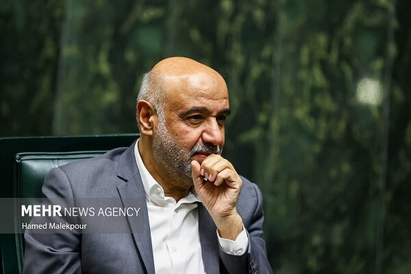 وزیر تعاون، کار و رفاه اجتماعی وارد قزوین شد وزیر تعاون، کار و رفاه اجتماعی وارد قزوین شد