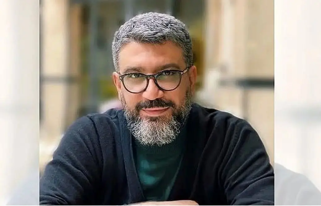 ویدیویی از رضا رشیدپور و آرایشگر جنجالی اش