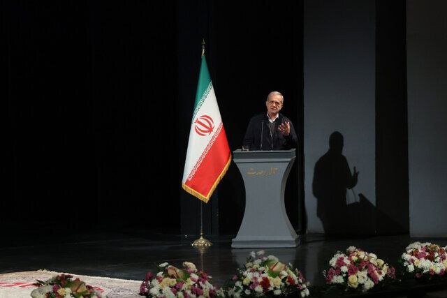 پزشکیان: نخبه‌پروری با «مدارس خاص» ممکن نیست/ بچه‌ها باید سختی را تجربه کنند