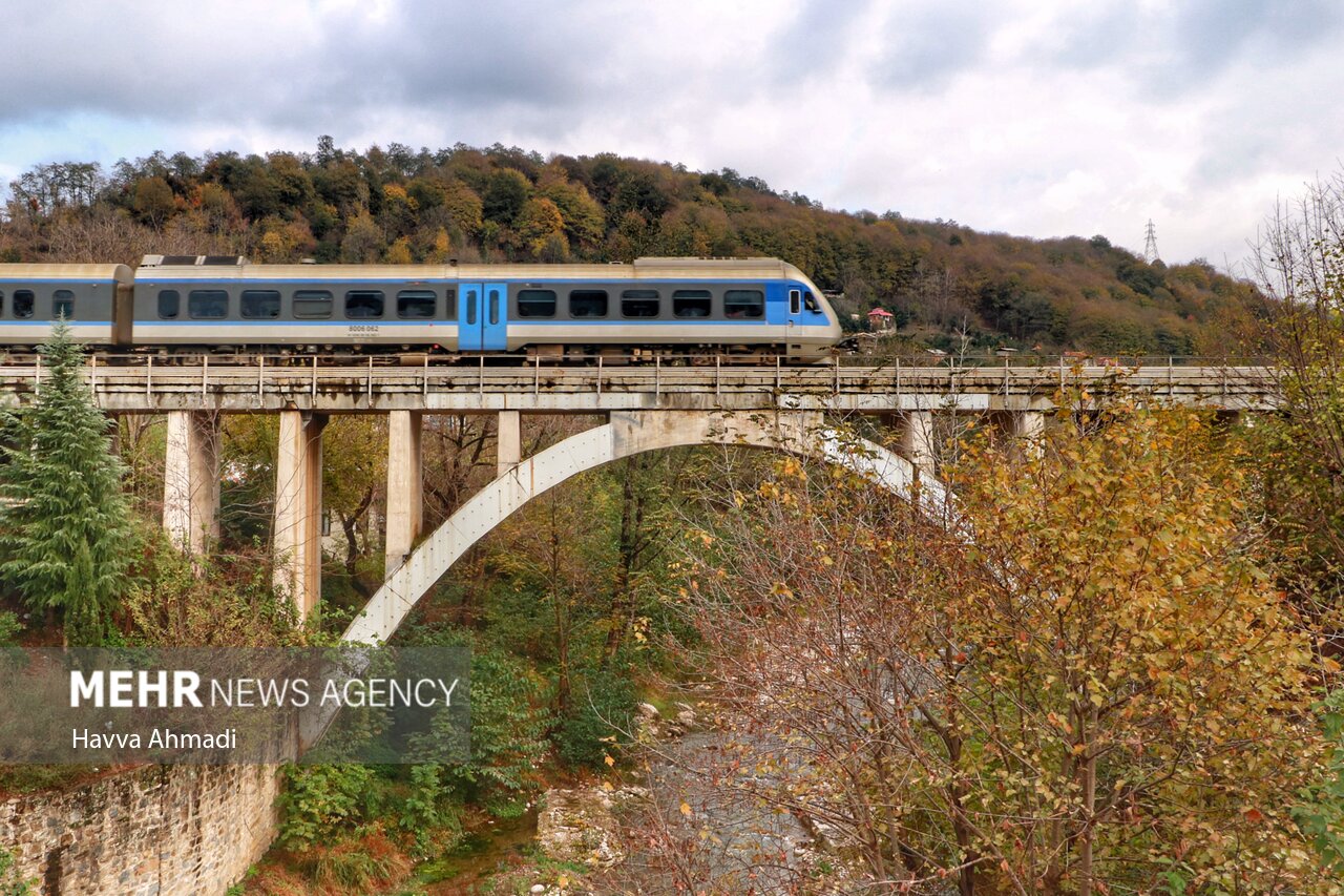پیش‌فروش بلیت قطارهای مسافری دی‌ماه از سه‌شنبه آغاز می‌شود