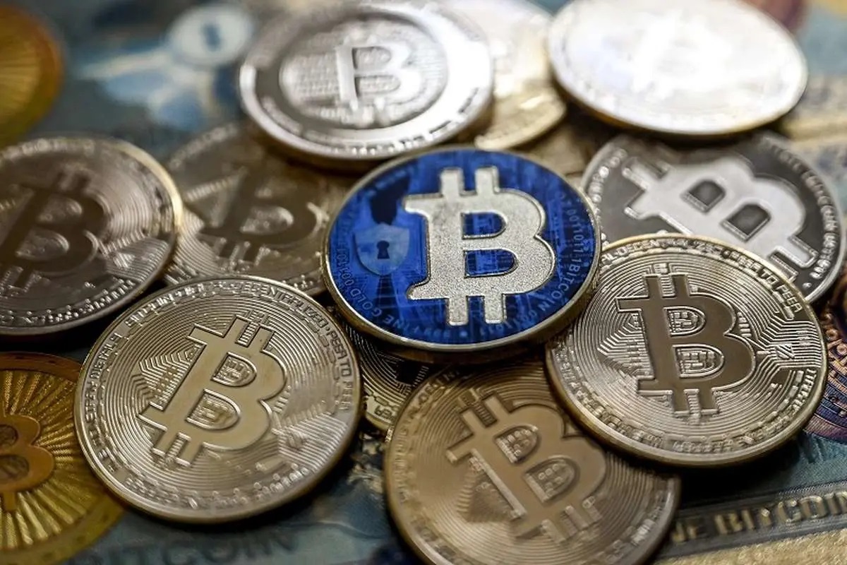 کاهش قیمت بیت کوین در بازار ارزهای دیجیتال؛ چهارشنبه ۱۹ آذر ۱۴۰۴ 