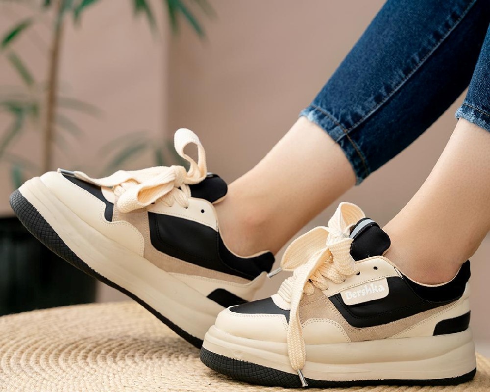 کفش هایی که پاهای خانمها رو کوچیک نشون میدن