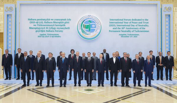 گزارش توئیتری از سفر منطقه‌ای پزشکیان / طباطبایی: تمرکز بر ظرفیت همسایگی و تقویت سیاست منطقه‌ای پادزهر تحریم‌های غیرقانونی است