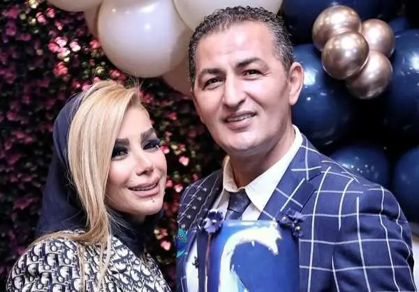 یلدای لاکچری پرویز برومند و همسرش