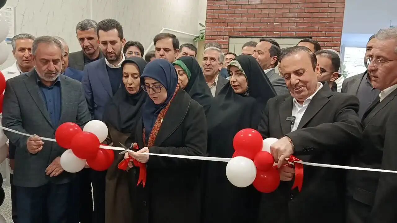 یک واحد تولیدی آرایشی و بهداشتی در قزوین افتتاح شد یک واحد تولیدی آرایشی و بهداشتی در قزوین افتتاح شد