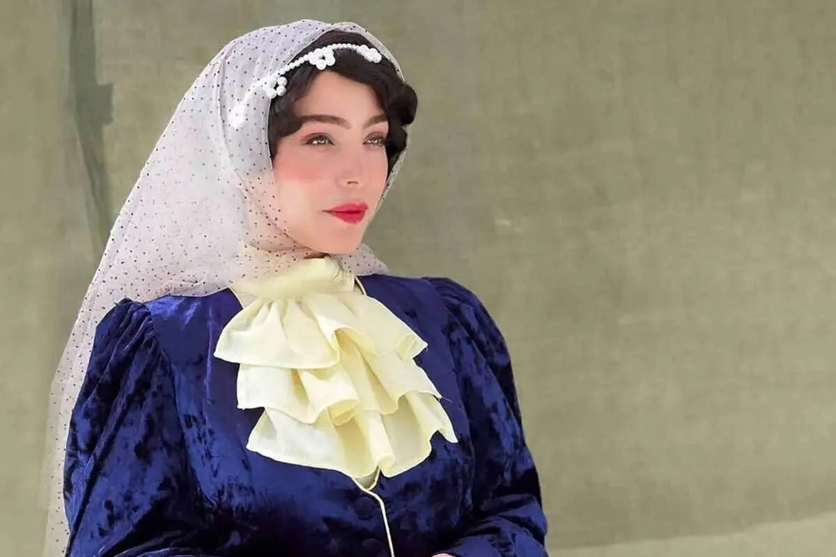 از «نیمتاج» تا فرش قرمز؛ استایل تازه زهرا فراهانی جنجال‌ساز شد+تصاویر