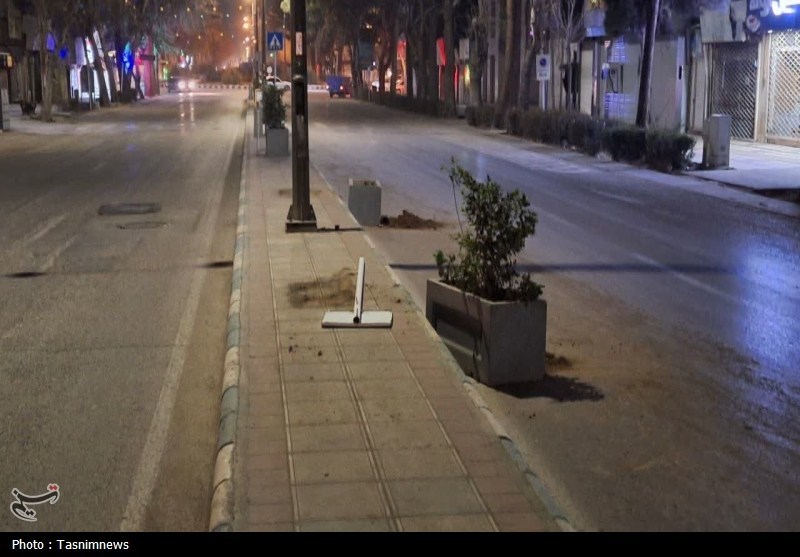 جنایات اغتشاشگران در کرمان؛حمله به مراکز درمان، آمبولانس و داروخانه ها – تسنیم جنایات اغتشاشگران در کرمان؛حمله به مراکز درمان، آمبولانس و داروخانه ها – تسنیم