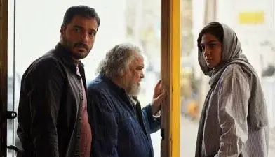 رونمایی اولین تصاویر از فیلم «غبار میمون» رونمایی اولین تصاویر از فیلم «غبار میمون»