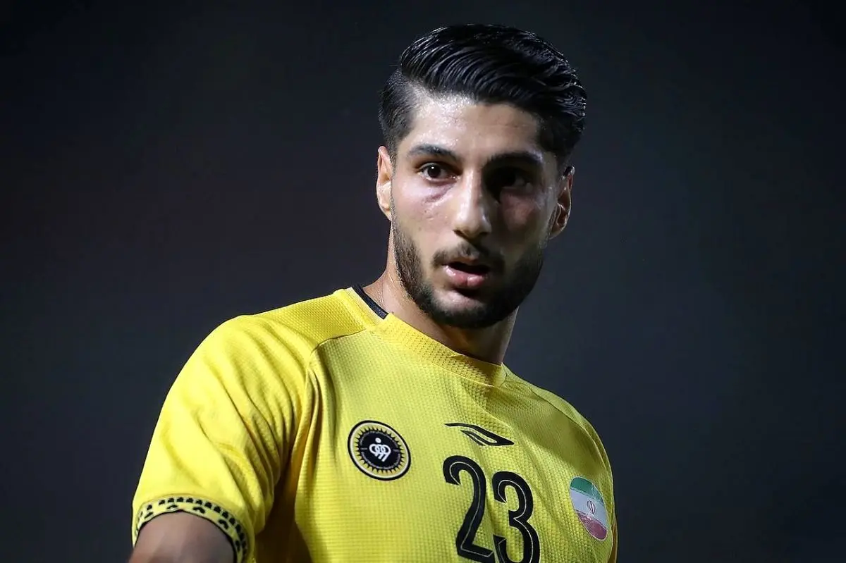 سپاهان به توافق با گزینه پرسپولیس رسید؛ تنها رضایتنامه باقی ماند