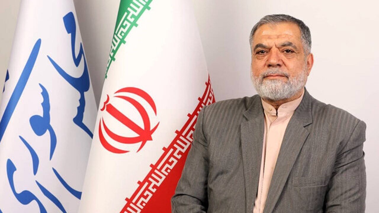عضو کمیسیون امنیت ملی مجلس: رفتار مجلس با دولت رفتاری خوب است و اصلا تقابلی نیست/ انقلاب اسلامی برای آن بود که اجازه ندهیم هیچکس خودکامگی کند عضو کمیسیون امنیت ملی مجلس: رفتار مجلس با دولت رفتاری خوب است و اصلا تقابلی نیست/ انقلاب اسلامی برای آن بود که اجازه ندهیم هیچکس خودکامگی کند