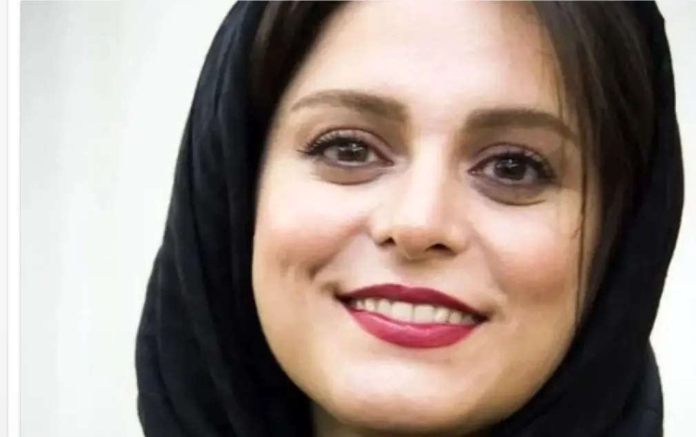 فیلم آواز خوانی غزل شاکری با چشم های پر از بغض و اشک / دلنشین و غمگین/ویدیو فیلم آواز خوانی غزل شاکری با چشم های پر از بغض و اشک / دلنشین و غمگین/ویدیو