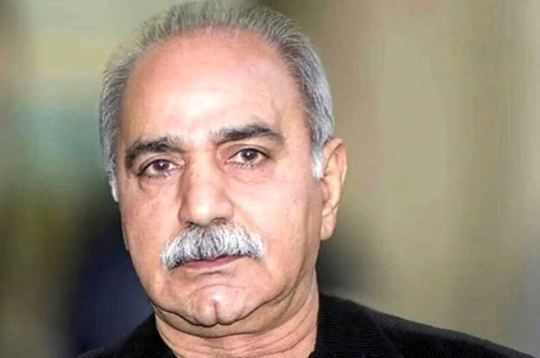 پرویز پرستویی در ۳۲ سالگی در سومین فیلمش؛ سال ۱۳۶۶+ عکس پرویز پرستویی در ۳۲ سالگی در سومین فیلمش؛ سال ۱۳۶۶+ عکس