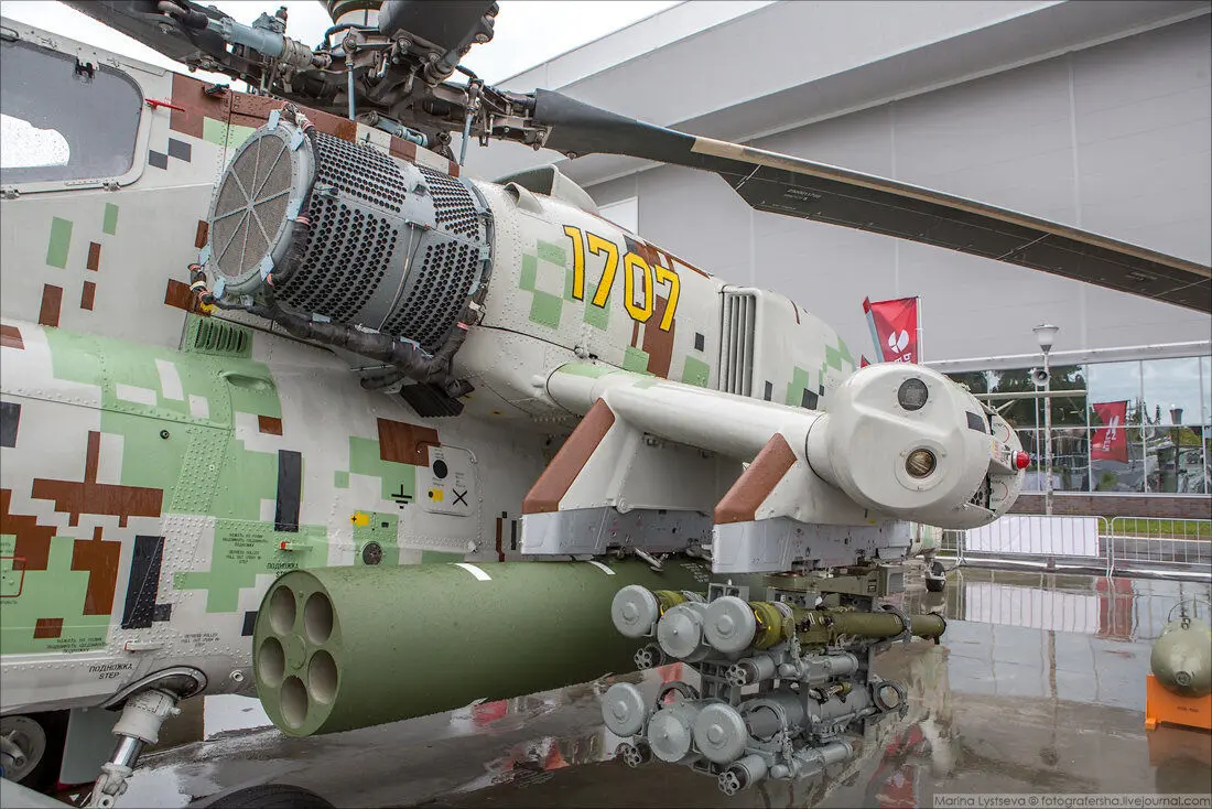 بالگرد تهاجمی روسی Mi-28NE در آسمان تهران + فیلم بالگرد تهاجمی روسی Mi-28NE در آسمان تهران + فیلم