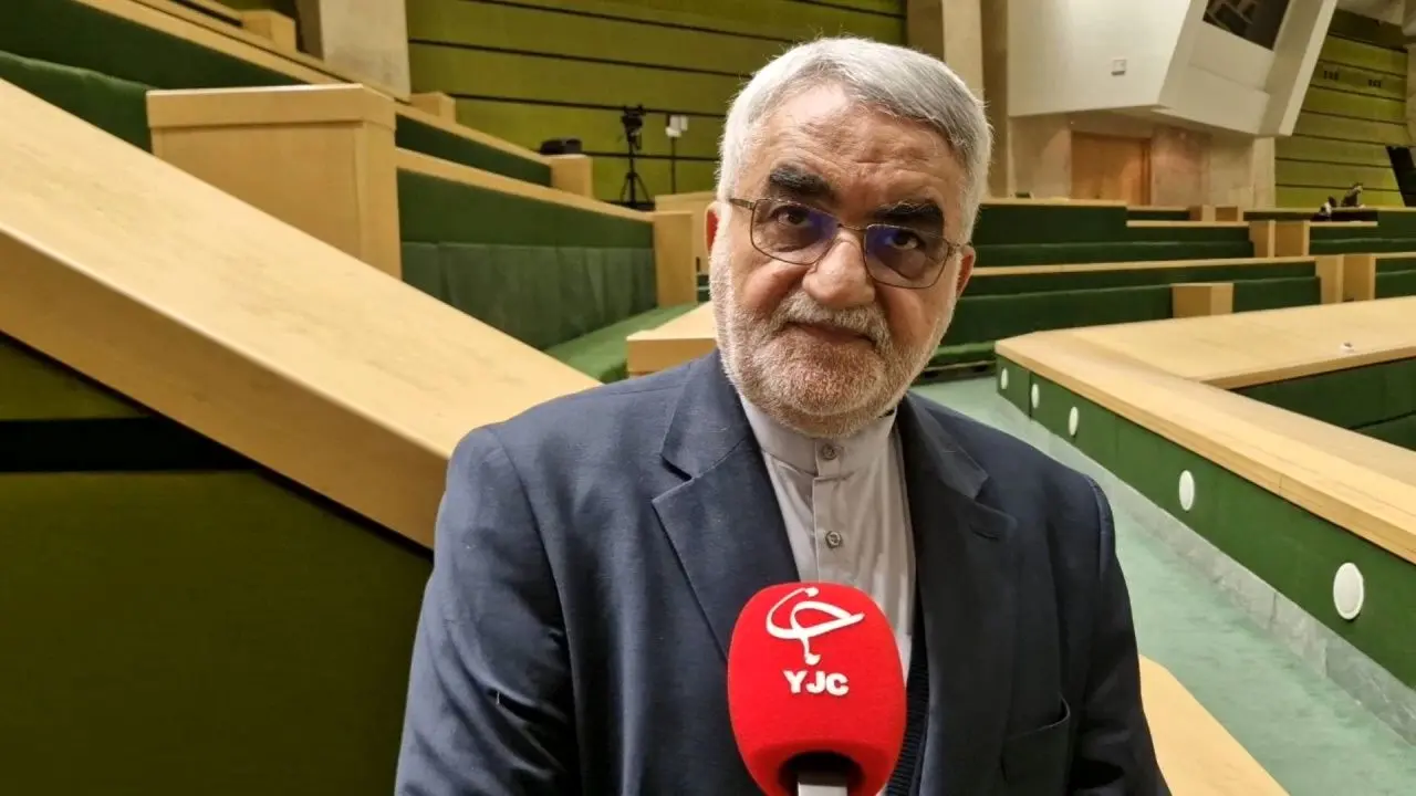 بروجردی اجازه بازدید از تاسیسات اتمی به آژانس برای اثبات عدم تخطی از فعالیتهای صلحآمیز هستهای خبر داد + فیلم بروجردی اجازه بازدید از تاسیسات اتمی به آژانس برای اثبات عدم تخطی از فعالیتهای صلحآمیز هستهای خبر داد + فیلم