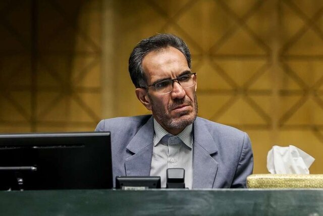 تحلیل نماینده مجلس از اعزام دومین ناو هواپیمابر آمریکایی به سواحل اسراییل/عضو کمیسیون شوراها: با این لشکرکشی فقط هزینه اقتصادی روی دستشان ماند تحلیل نماینده مجلس از اعزام دومین ناو هواپیمابر آمریکایی به سواحل اسراییل/عضو کمیسیون شوراها: با این لشکرکشی فقط هزینه اقتصادی روی دستشان ماند