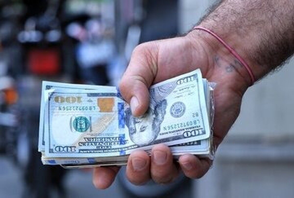 قیمت دلار، یورو و سایر ارزها امروز ۲۹ بهمن/دلار مجددا خیز برداشت قیمت دلار، یورو و سایر ارزها امروز ۲۹ بهمن/دلار مجددا خیز برداشت