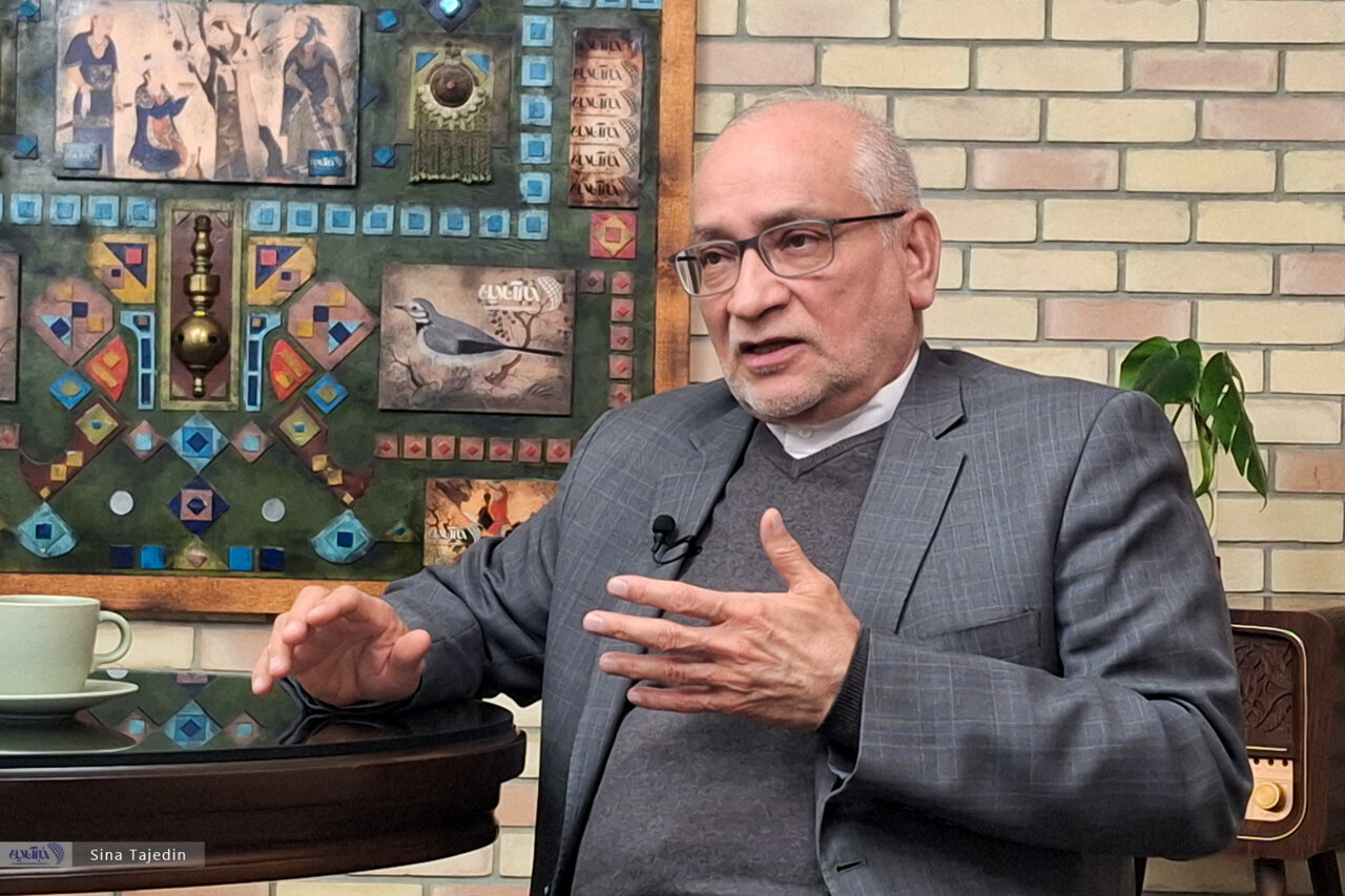 مرعشی: باید به سمتی حرکت کنیم که رئیس‌جمهوری که منتخب مردم است و دولت منبعث از او، قدرت اصلی کشور باشد