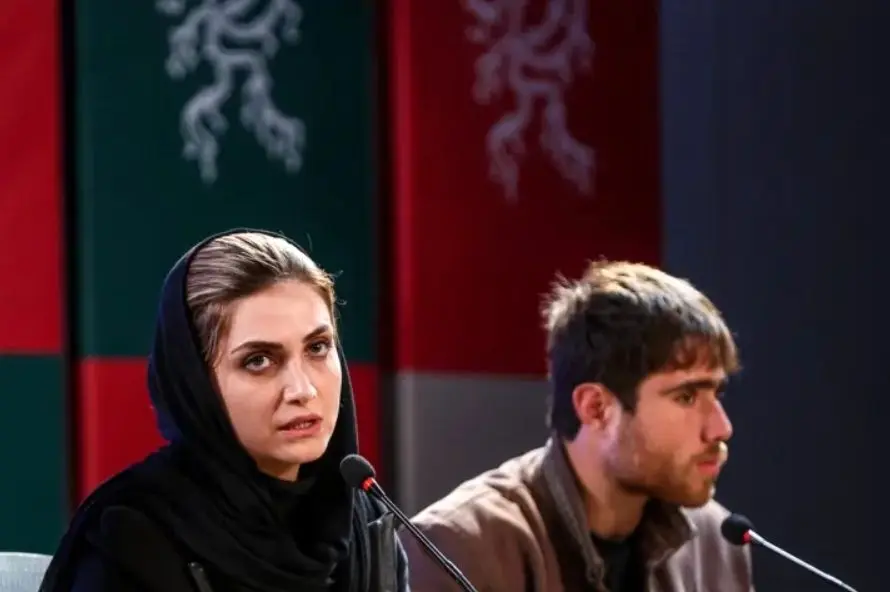 مریم امیرجلالی، الناز ملک را دروغگو خطاب کرد/ویدیو مریم امیرجلالی، الناز ملک را دروغگو خطاب کرد/ویدیو