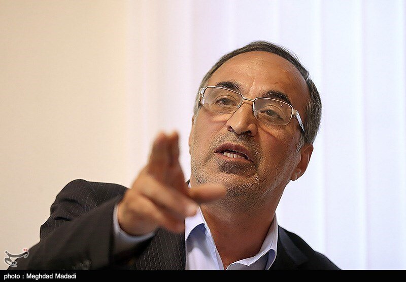 معظلی به نام اقتصاد دولتی و مدیران ناتوان/ واعظ آشتیانی: نارضایتی مردم ریشه در نسخه‌های اشتباه اقتصادی دارد/ با مدیران بی‌عرضه نمی‌توان کشور اداره کرد