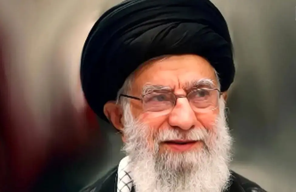 نگاهی به خانه و زندگی خانه مادر رهبری انقلاب /چیدمانی از ظروف چینی و کابینت های دلنشین آشپزخانه و گل برای تزئین نگاهی به خانه و زندگی خانه مادر رهبری انقلاب /چیدمانی از ظروف چینی و کابینت های دلنشین آشپزخانه و گل برای تزئین