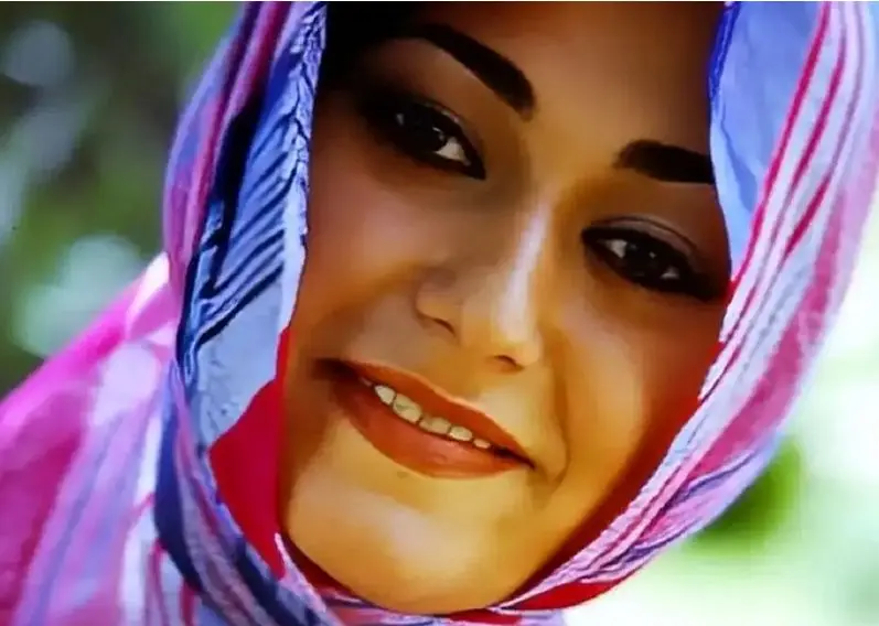 چهره «شهره صولتی» در 56 سالگی؛ سال 1393 چهره «شهره صولتی» در 56 سالگی؛ سال 1393
