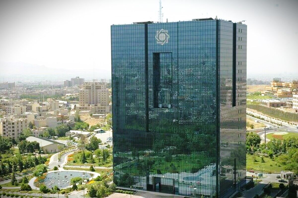 اولویت اصلی سیاست‌گذار پولی، کنترل تورم است