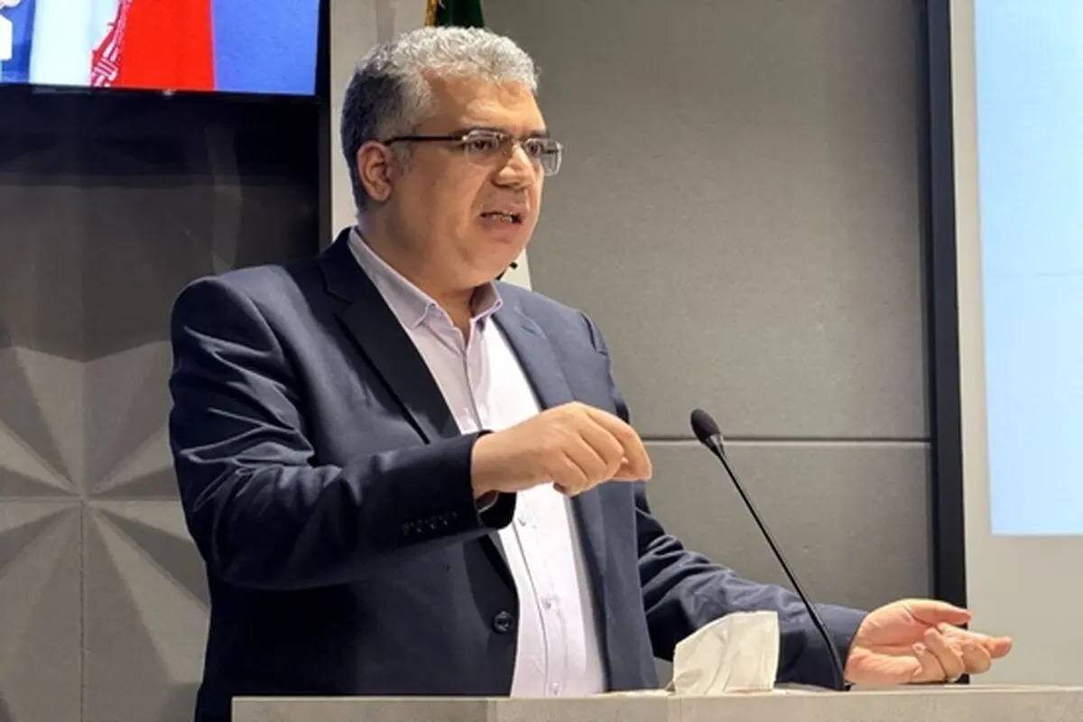 تمرکززدایی ازمسیر دریایی جنوب یکی ازاستراتژی های مهم در شرایط فعلی است تمرکززدایی ازمسیر دریایی جنوب یکی ازاستراتژی های مهم در شرایط فعلی است