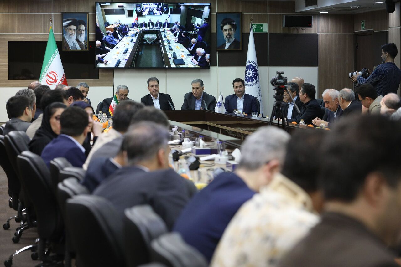 سخنگوی مجمع نمایندگان تهران:اتاق بازرگانی به بازوی اجرایی دولت در حوزه اقتصاد تبدیل شود سخنگوی مجمع نمایندگان تهران:اتاق بازرگانی به بازوی اجرایی دولت در حوزه اقتصاد تبدیل شود
