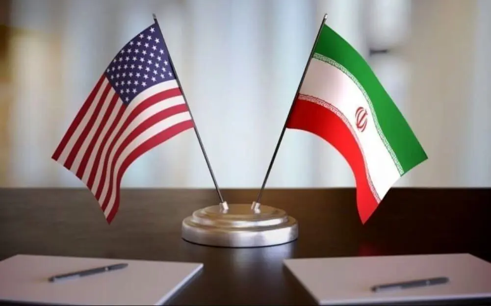 سناتور پاکستانی: مذاکرات ایران و آمریکا در مسیر درستی پیش میرود سناتور پاکستانی: مذاکرات ایران و آمریکا در مسیر درستی پیش میرود