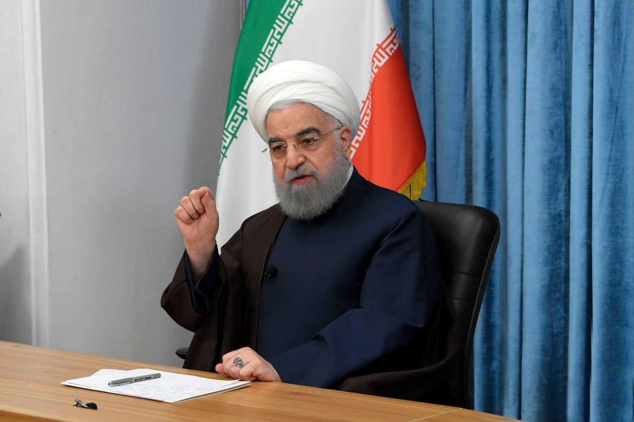 عکس | تغییر چهره حسن روحانی بعد از گذشت ۴۱ سال؛ از بازدید از سفارت ایران در فرانسه تا پاستور