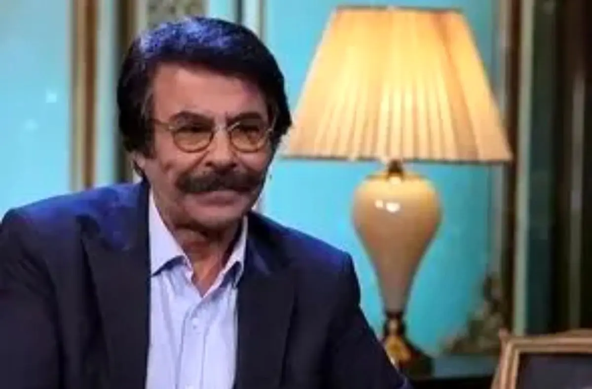 مکالمه رهبر شهید انقلاب با خواننده مشهور درباره کنسرت/ویدیو مکالمه رهبر شهید انقلاب با خواننده مشهور درباره کنسرت/ویدیو