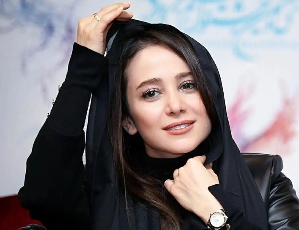 الناز حبیبی آقا و خانمِ گلِ سینمای ایران را معرفی کرد+ فیلم الناز حبیبی آقا و خانمِ گلِ سینمای ایران را معرفی کرد+ فیلم